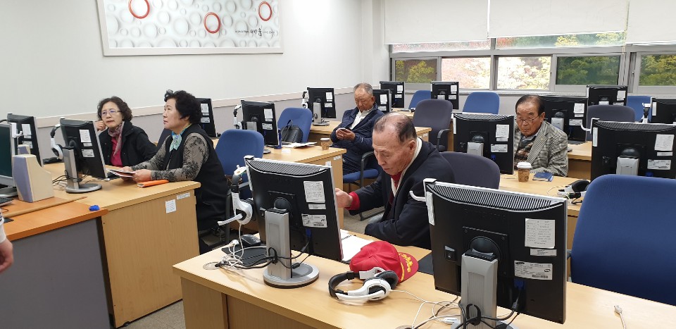 10.29 시니어기자 (31).jpg
