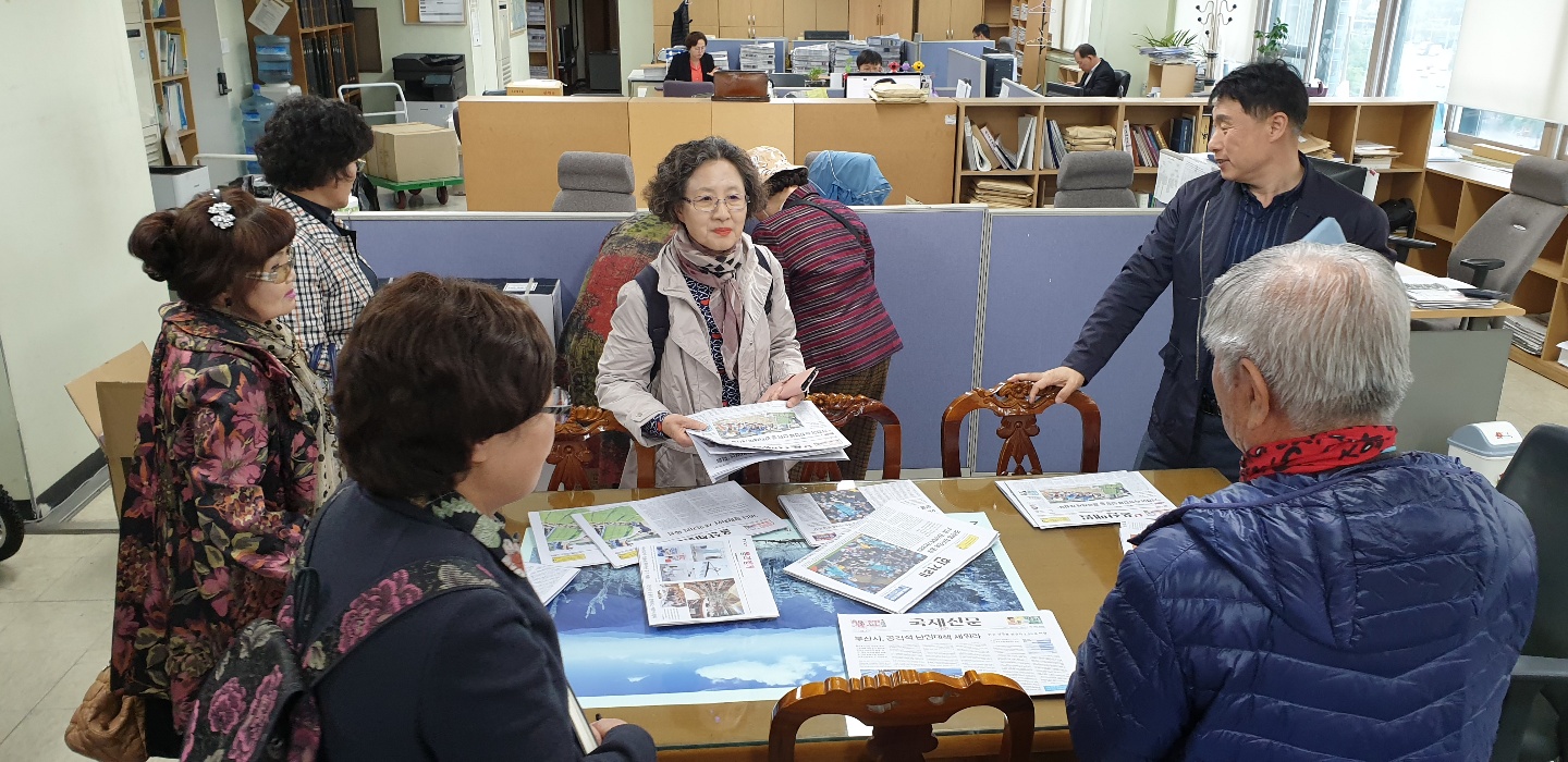 2019.04 (8).jpg